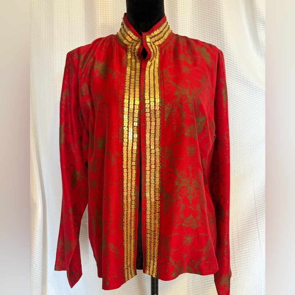 Vintage Chico‘s red 100% silk gold sequin open front jacket Chico‘s size 3